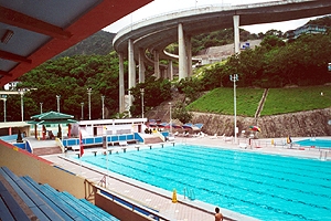 李鄭屋游泳池