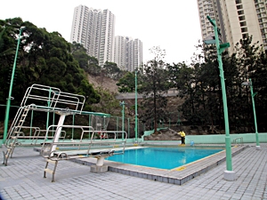 北葵涌賽馬會游泳池