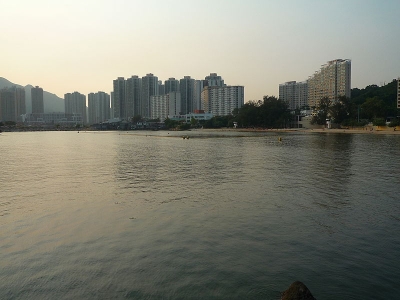 青山灣泳灘